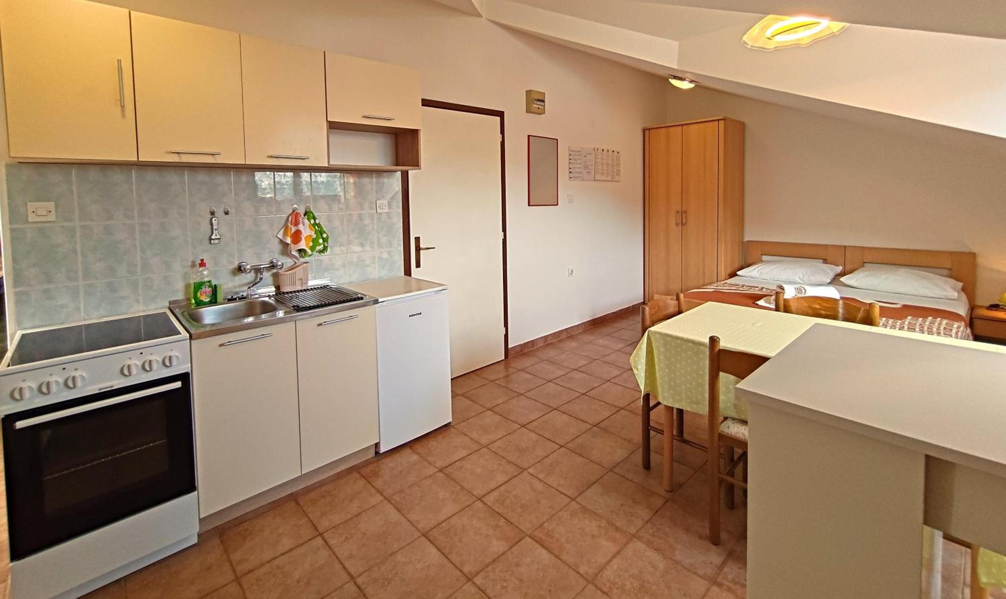 באסקה Mirjana F Apartaments מראה חיצוני תמונה